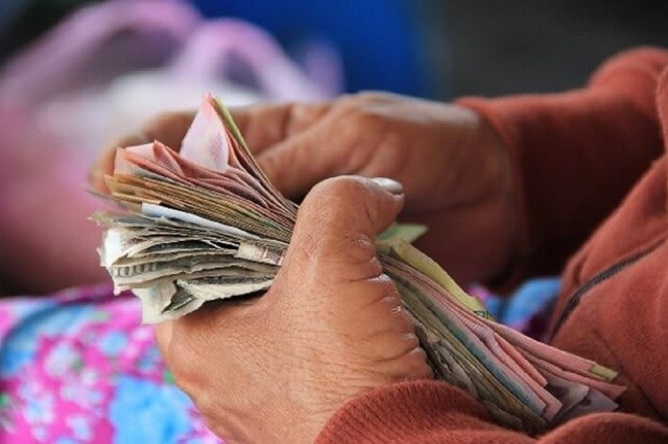 Rimesse, oltre 8 miliardi di risparmi inviati dai migranti nel 2023